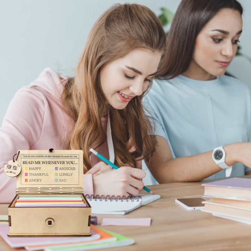 📖 Daily Bible Verse Wooden Scripture Box – 150 Inspirational Cards for Faith & Reflection